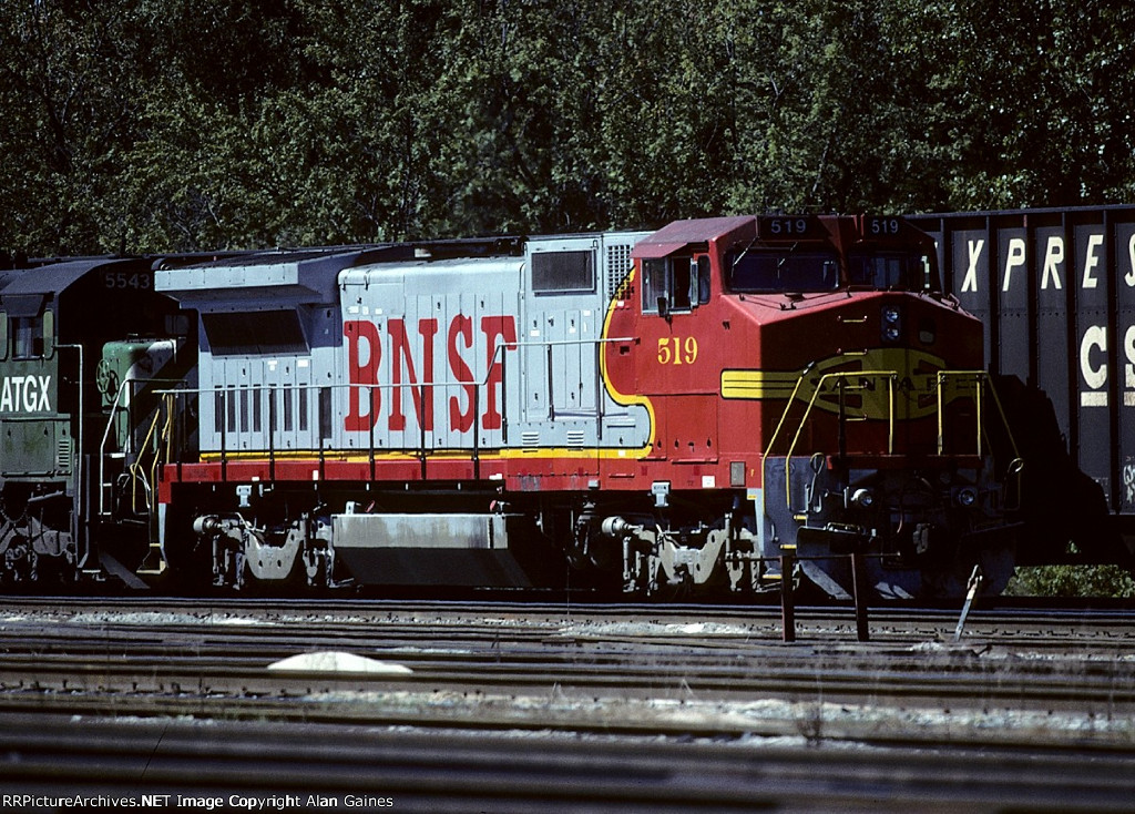 BNSF 519